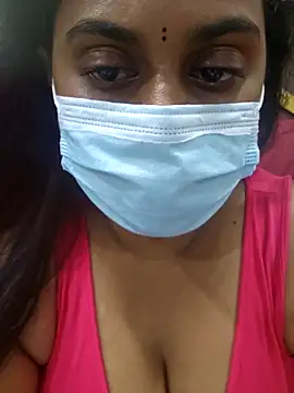 Preethi_cutie22 Adlı Modelin Canlı XXX Sohbeti