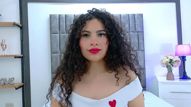 Skyler_Fox_ live XXX chat