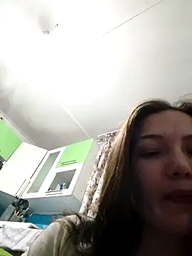 Show modela KatsuniSolis na web-kameri