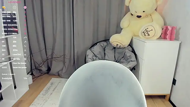 Chatroom XXX en direct de BelleDream