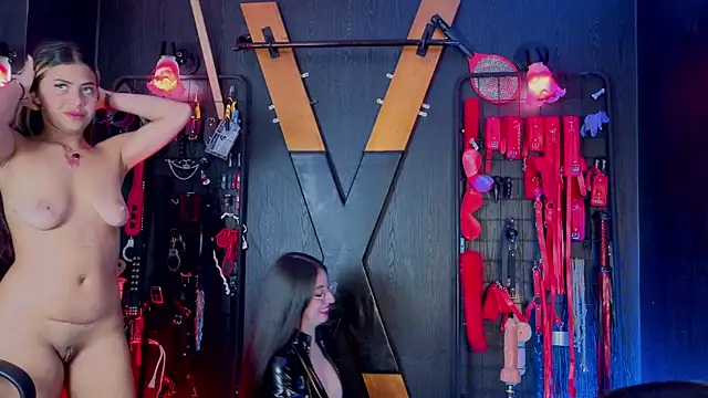 Miss_Electra_and_Iris 网络视讯表演