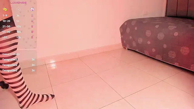 rosse_taylorx1 Chat XXX in diretta