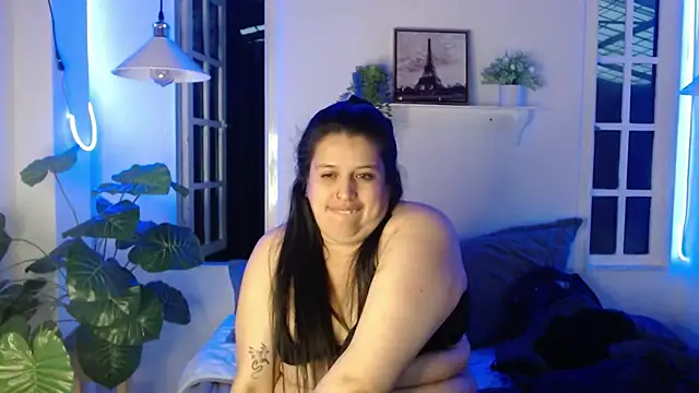 Andrea_secret_ Adlı Modelin Canlı XXX Sohbeti