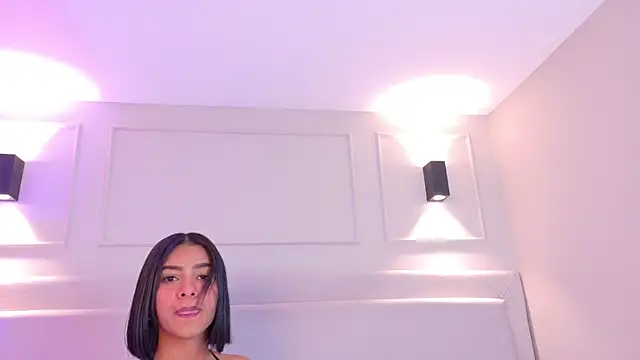 دردشة NaomiKlarc الجنسية المباشرة