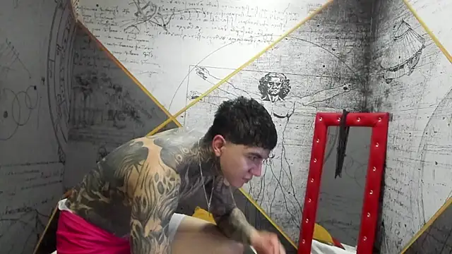 XXX chat uživo modela Gury_tattoo