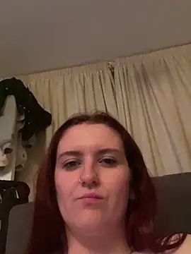 PoppySlut6999's Live Sex Cam Show