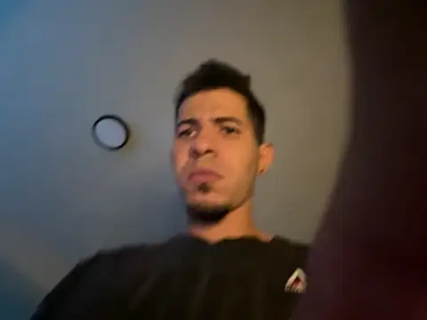 Chatroom XXX en direct de Im_steven