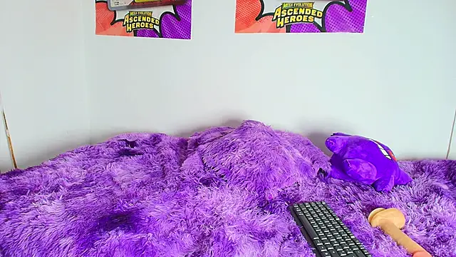 Chat +18 de arianauwu ao vivo