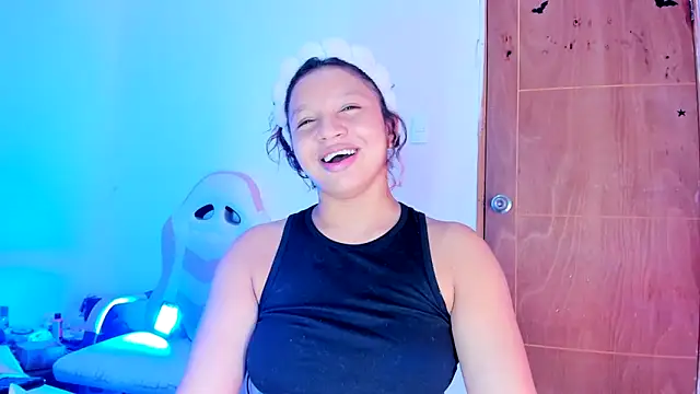 دردشة Emily_Coper18 الجنسية المباشرة