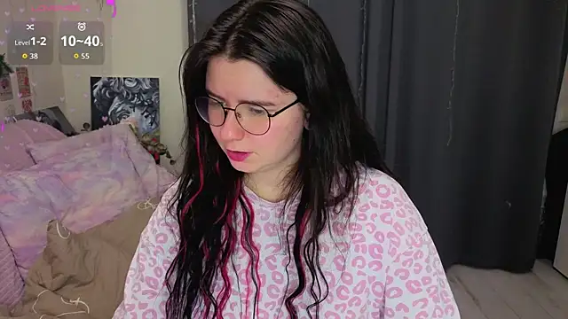 Kitty-Katty 即時 XXX 聊天