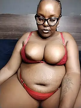 Chat XXX en directo de CHERRYYUMMY