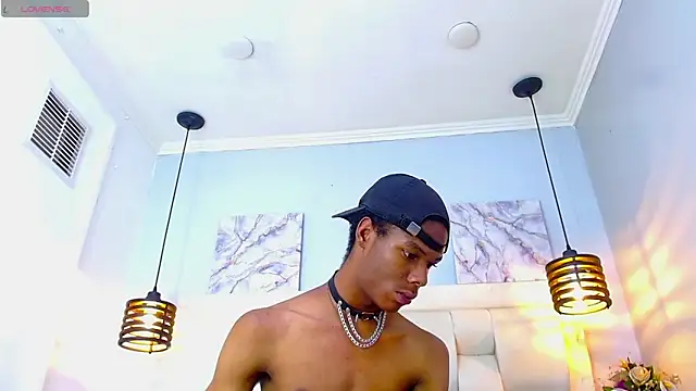 Chatroom XXX en direct de Santiago_Ortiz_