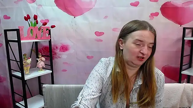 FreyaDak's Live XXX Chat