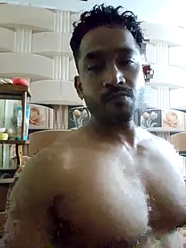 Rabi_BULKBEASTのライブXXXチャット