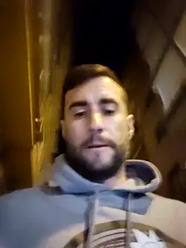 HotMan69-のライブXXXチャット