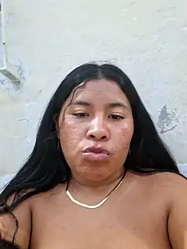 Sweet-Dirty-Storm 即時 XXX 聊天