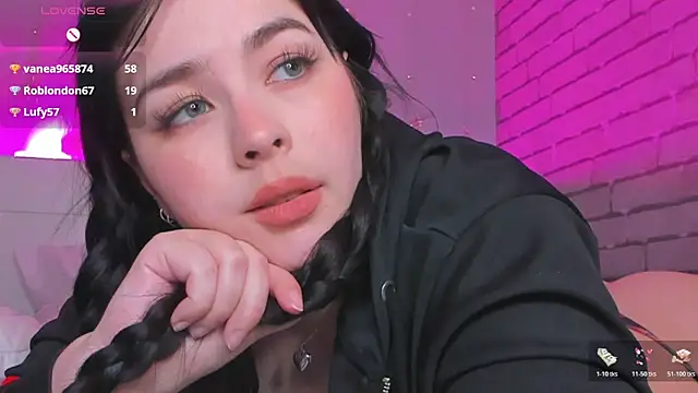 Show modela NatalForsy na web-kameri