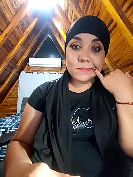 AmbarBurhan 现场XXX聊天