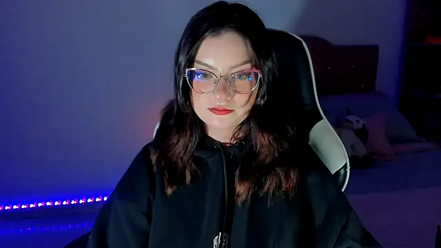 OphelianaRose33 live XXX chat