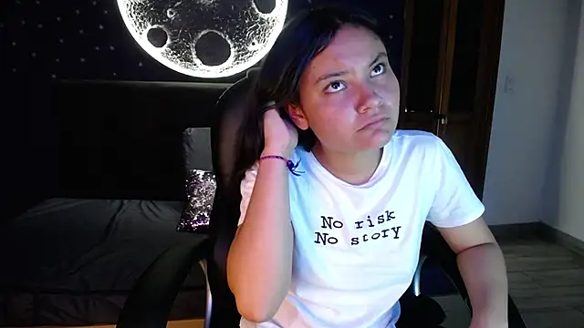 XXX chat uživo modela _kita