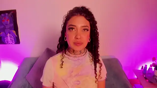 Онлайн чат XXX Cata_green