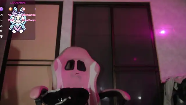 Sally23_ Chat XXX live