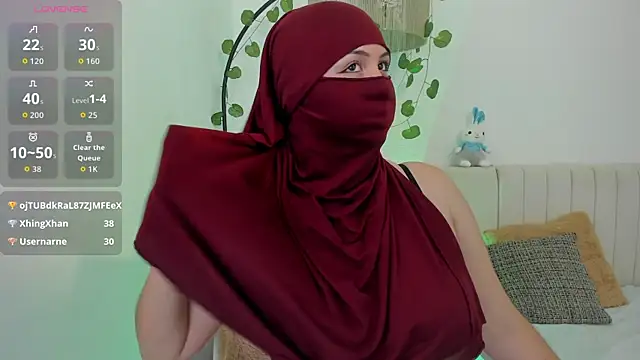 _Amirah Chat XXX in diretta