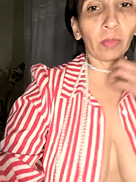 Онлайн чат XXX Mrsvictoriaaa