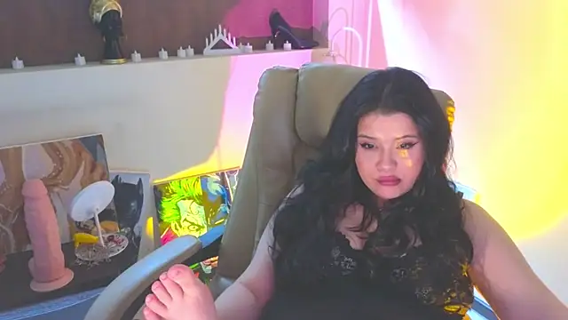 Chat +18 de Malika_uAngel ao vivo