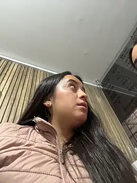 Chat XXX en directo de Antonella_Julieta