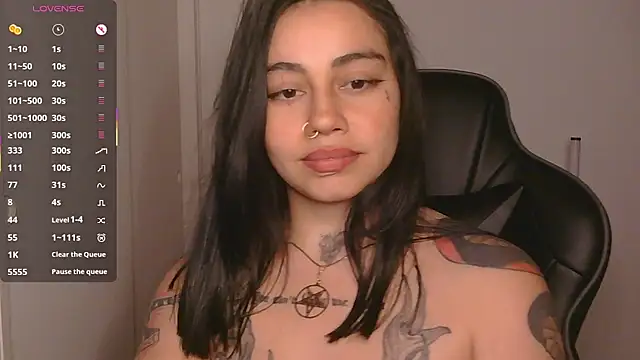 val_bardot 即時 XXX 聊天