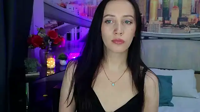 XXX chat uživo modela MonicaSweetx