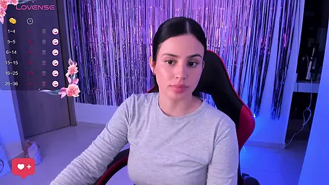 selenasmith18 即時 XXX 聊天