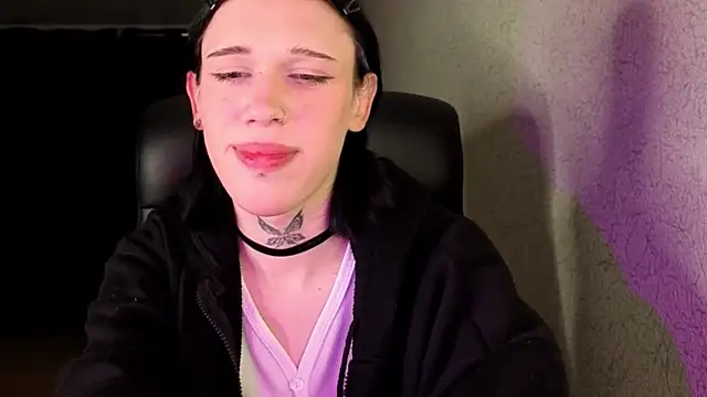 polimun 即時 XXX 聊天