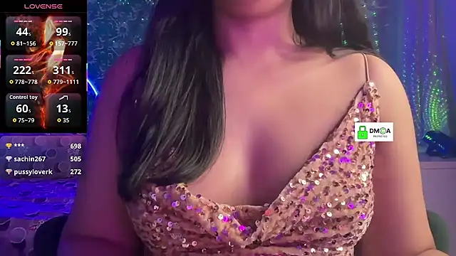 Sizzling__ZAARA's Webcam Show