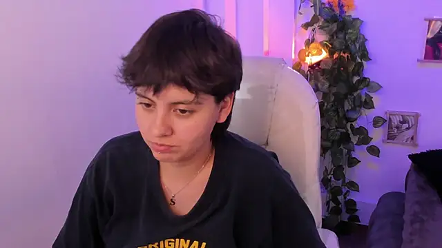 Nathaly_ds 即時 XXX 聊天