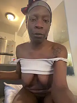 littyleesh1 webkamerás műsora