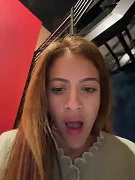 alana15のウェブカメラショー