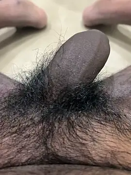 JonesD280825 Pertunjukan Webcam