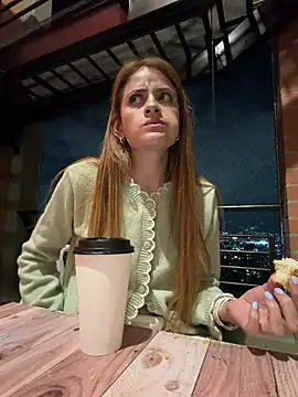 alana15's Live XXX Chat