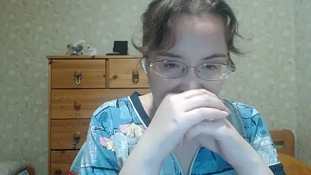 Smart_Rose élő XXX-chatje