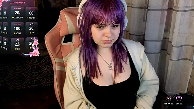 KristiBloom Adlı Modelin Canlı XXX Sohbeti