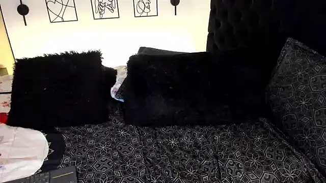 Вебкам-шоу LauBm01