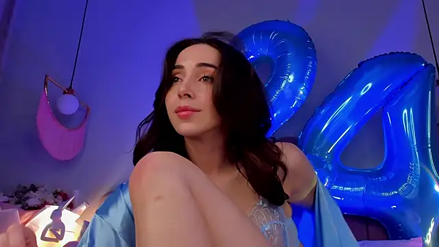 ElsaYoung 现场XXX聊天