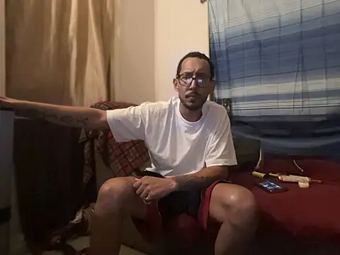 ThrowedWorldWide Chat XXX in diretta