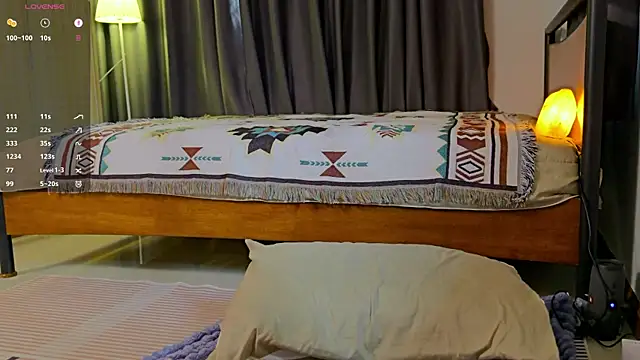 Czat XXX na żywo – PocketElsa