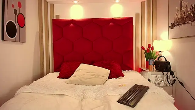 TransDivaSantana's Live XXX Chat