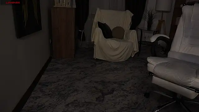 Chat XXX en directo de KristalCrowner