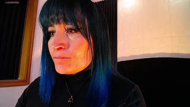 Chat +18 de alicia_moom ao vivo