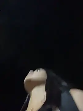 Chat +18 de JuanitaMore01 ao vivo